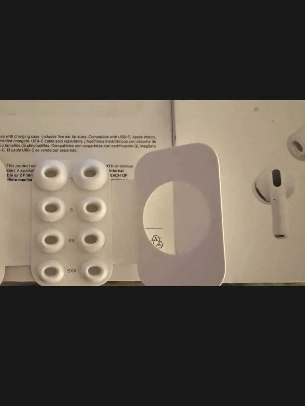 Apple AirPods 3 White Wireless Earbuds with Extra White Ear Tips